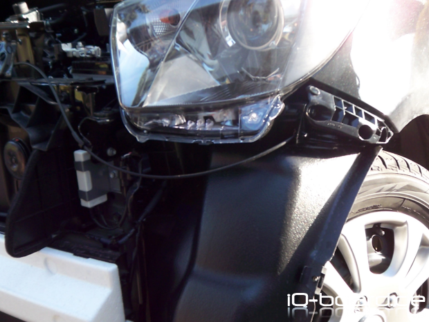 demontierte Front (rechts)