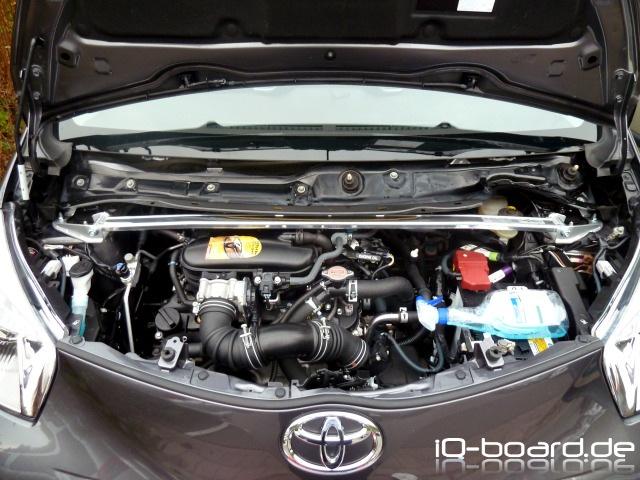 C-One Strut Brace Front - 11