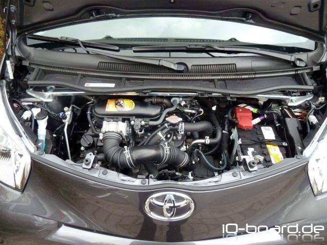 C-One Strut Brace Front - 15