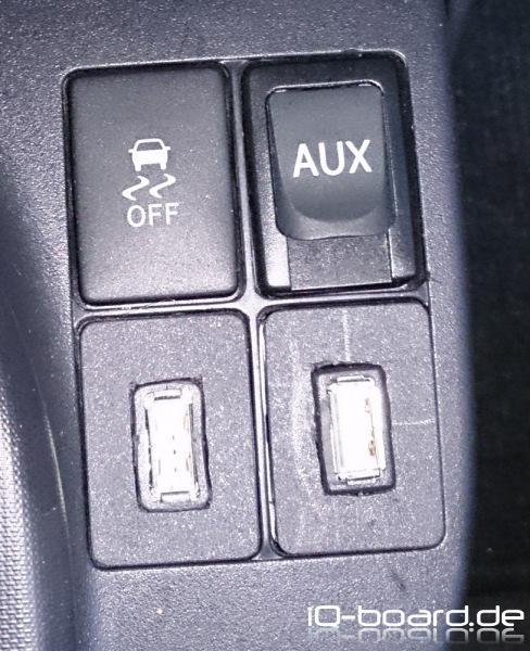 zwei USB-Anschlüße