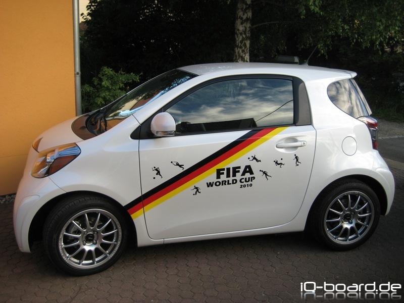 Takeshi WM-Outfit Seitenansicht