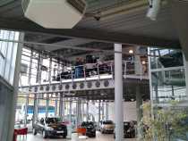 Dreharbeiten im Toyota-Autohaus