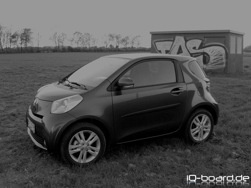 Stillleben mit Würfel