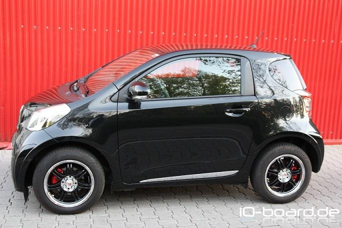 Momo Black Corse 15"