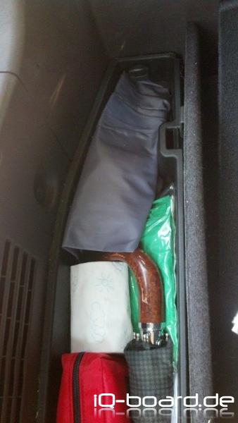 Kofferraumbox (links)