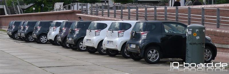 IQ weiss schwarz lila