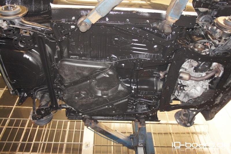 Unterboden ohne Plastikverkl.